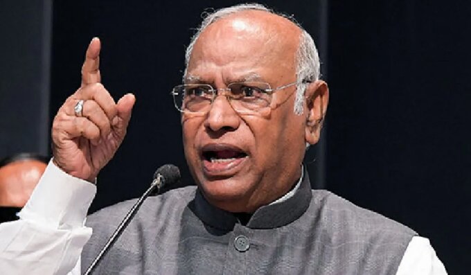 Kharge Condemns Killing of Hindu Leader in Bangladesh, Takes Swipe At Modi Government's Diplomacy