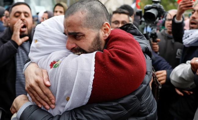 Ceasefire Deal : First set of Israeli hostages freed from Gaza