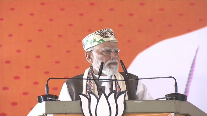 Bihar doesn’t need lantern: PM Modi
