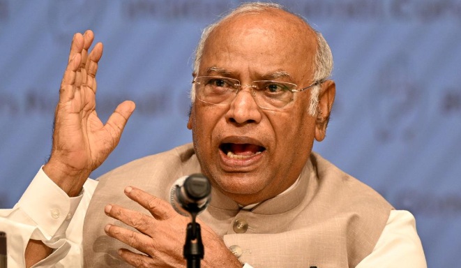 Congress branded PM Modi as the nation's ‘biggest dramabaaz'