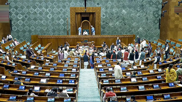 Parliament deadlock likely to end; Lok Sabha to hold discussion on Vande Mataram and electoral reforms next week