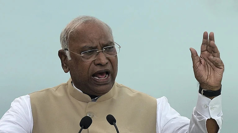 Modi government has now run out of new ideas – Mallikarjun Kharge on the Budget