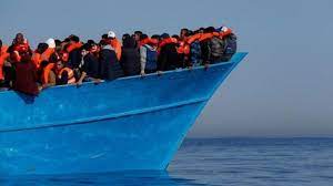 8 migrants dead as boat sinks off Tunisia's coast