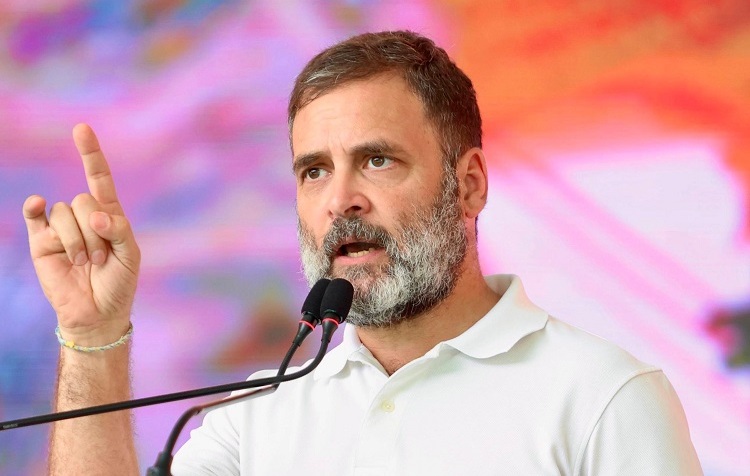 Rahul calls people to dislodge Modi and Naveen government